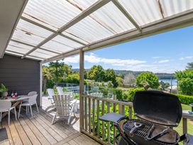 Kiwiana Bach - Lake Tarawera Holiday Home -  - 1046633 - thumbnail photo 36