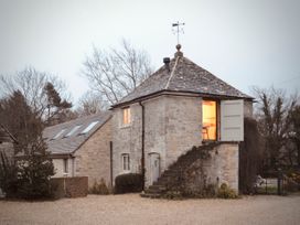 1 bedroom Cottage for rent in Witney