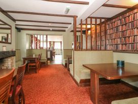 The Five Bells Inn - Norfolk - 1049236 - thumbnail photo 13