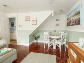 Hideaway Cottage - Norfolk - 1049931 - thumbnail photo 10