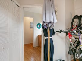 Clara's Togs and Towels - Waihi Accommodation - Bachcare NZ -  - 1050047 - thumbnail photo 14