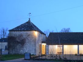 High Cogges Farm Holiday Cottages – The Cart Shed - Cotswolds - 1051267 - thumbnail photo 27