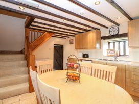 Waterloo Place Cottage - Norfolk - 1052257 - thumbnail photo 11