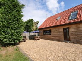 Manor Barn - Norfolk - 1052466 - thumbnail photo 19