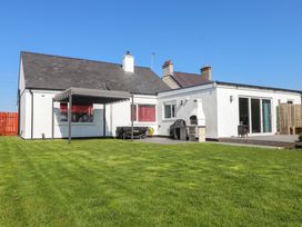 3 bedroom Cottage for rent in Llanerchymedd