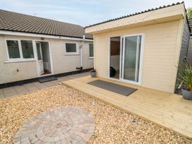 Hazel Cottage - Antrim - 1055755 - thumbnail photo 16
