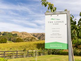 The House - The Lodge Te Horo -  - 1055998 - thumbnail photo 47