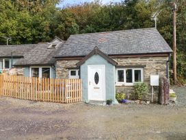 2 bedroom Cottage for rent in Newcastle Emlyn