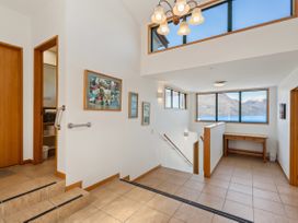 Deja Vu - Queenstown Holiday Home -  - 1056318 - thumbnail photo 8