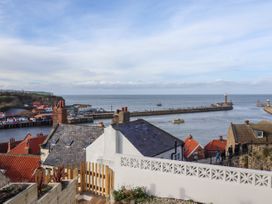 Mariner's Watch - North Yorkshire (incl. Whitby) - 1056727 - thumbnail photo 64