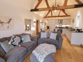 2 bedroom Cottage for rent in Droitwich Spa