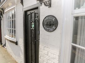 5 bedroom Cottage for rent in Hastings, Sussex