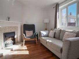 2 bedroom Cottage for rent in Bridport