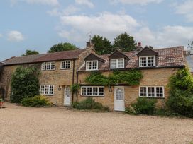 2 bedroom Cottage for rent in Beaminster