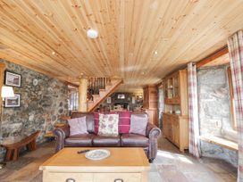 Kestrel Cottage - Scottish Highlands - 1058849 - thumbnail photo 4
