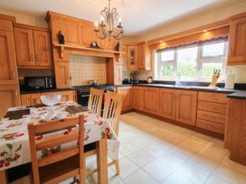 Lough Neagh Cottage -  - 1059887 - thumbnail photo 9