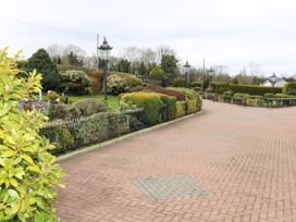 Lough Neagh Cottage -  - 1059887 - thumbnail photo 21