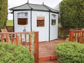 Lough Neagh Cottage -  - 1059887 - thumbnail photo 22