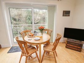 Riverbank View - North Yorkshire (incl. Whitby) - 1060040 - thumbnail photo 4