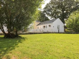 Love Cottage - South Wales - 1061323 - thumbnail photo 1