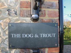 The Dog and Trout - Kent & Sussex - 1061508 - thumbnail photo 3