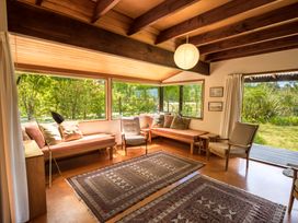 Secret Garden Lodge - Marahau Holiday Home -  - 1061895 - thumbnail photo 3