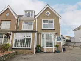 8 bedroom Cottage for rent in Newquay, Cornwall