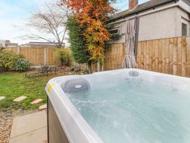 3 bedroom Cottage for rent in Conwy