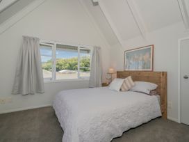 The Doll's House - Whitianga Holiday Home -  - 1062386 - thumbnail photo 13