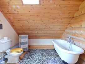 Tamaura Lodge - Norfolk - 1062454 - thumbnail photo 10