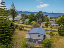 Recharge on Riverview - Cooks Beach Holiday Home -  - 1062810 - thumbnail photo 27