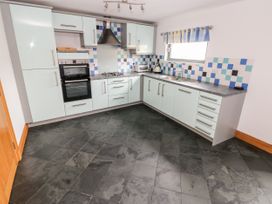4 St.Stephens Court - South Wales - 1063068 - thumbnail photo 13
