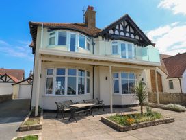 4 bedroom Cottage for rent in Llandudno