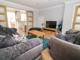The Whyte Retreat - North Yorkshire (incl. Whitby) - 1063945 - thumbnail photo 4