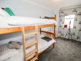 35-37 Upper Quay Street - Anglesey - 1063990 - thumbnail photo 24