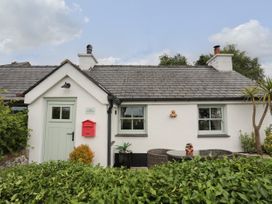 Cosy Cottage - Anglesey - 1064857 - thumbnail photo 1