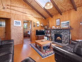 Lakeside Lodge - Tauranga Taupo Holiday Home -  - 1064942 - thumbnail photo 10