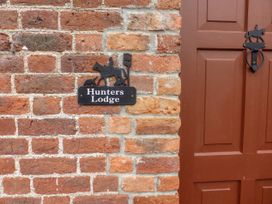 Hunter's Lodge - East Ireland - 1065127 - thumbnail photo 3