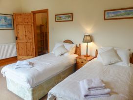 Hunter's Lodge - East Ireland - 1065127 - thumbnail photo 12