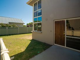 Southern Belle - Cromwell Holiday Home -  - 1066750 - thumbnail photo 15