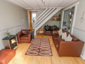 Grooms Cottage - South Wales - 1066752 - thumbnail photo 3