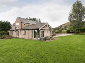 4 bedroom Cottage for rent in Applethwaite