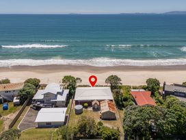 Poppy's Beach House - Beachfront Whangapoua Home -  - 1067295 - thumbnail photo 1