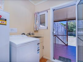 Poppy's Beach House - Beachfront Whangapoua Home -  - 1067295 - thumbnail photo 26