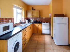 Rossbeigh Beach Cottage No 4 - County Kerry - 1067715 - thumbnail photo 6
