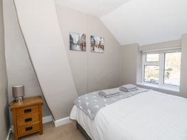 Curlew Cottage - Norfolk - 1068984 - thumbnail photo 19