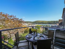 2 bedroom Cottage for rent in Dartmouth