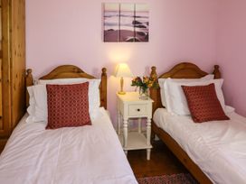 Sheen Cottage - North Yorkshire (incl. Whitby) - 1071247 - thumbnail photo 19