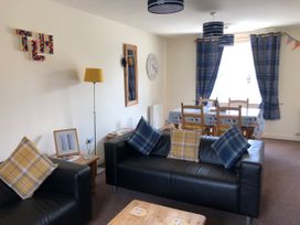 Lighthouse Apartment - North Yorkshire (incl. Whitby) - 1072666 - thumbnail photo 2