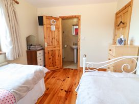Paddy's Haven - County Clare - 1072699 - thumbnail photo 26